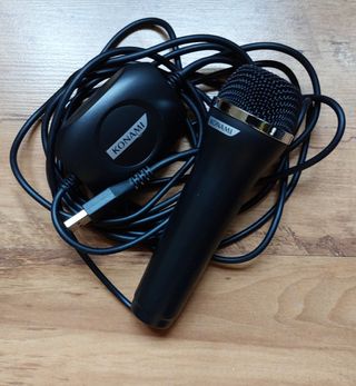 PLAY 2 micrófono KONAMI