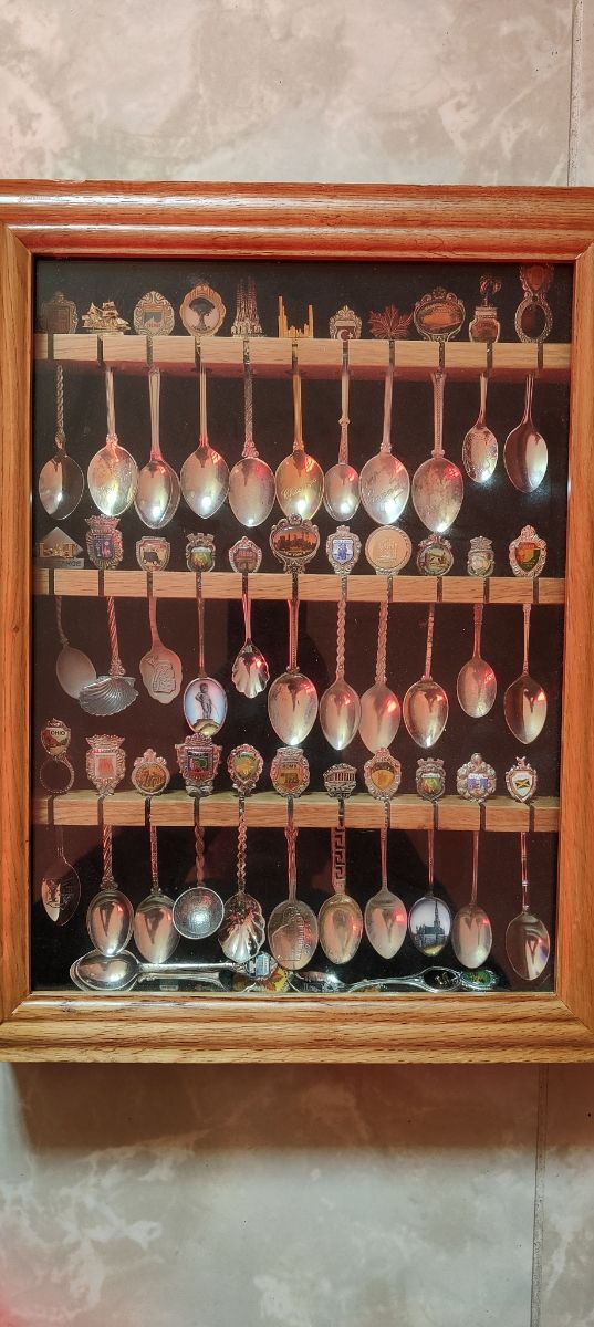 COLECCION 44 CUCHARAS