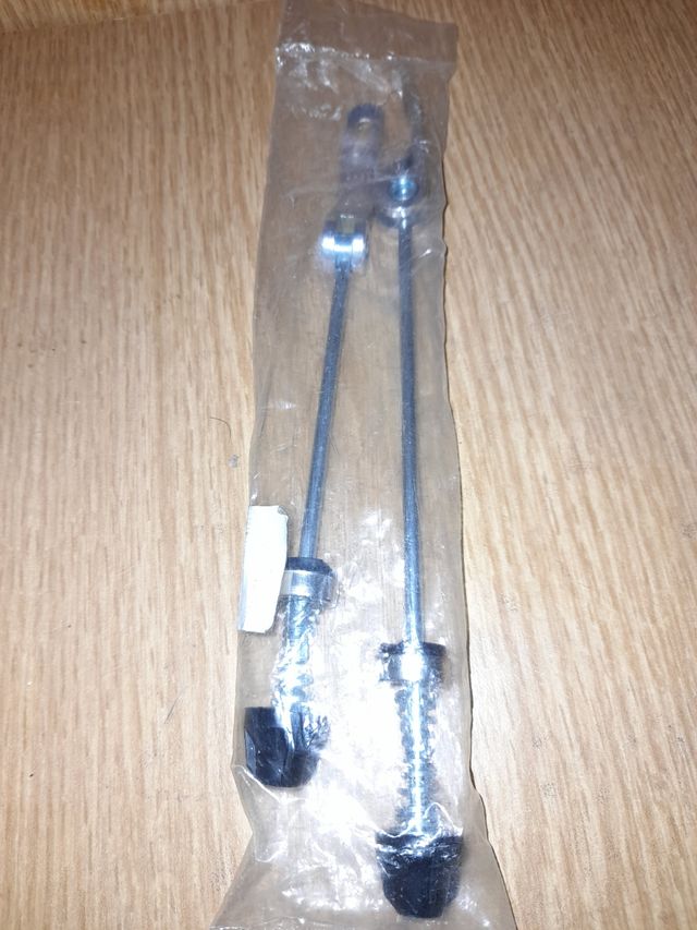 Ejes para rueda bicicleta . Nuevo.