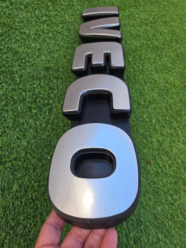 IVECO EUROCARGO LOGO