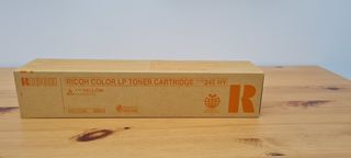 Toners originales Ricoh 245HY.