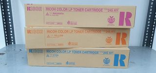 Toners originales Ricoh 245HY.
