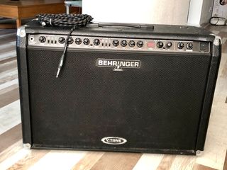 Guitarra electricidad y amplificador