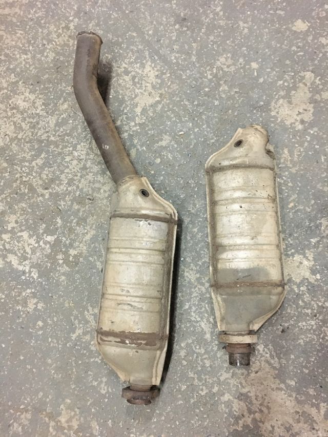 CATALIZADORS VACIOS DE BMW E34 530i V8
