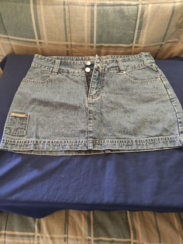 minifalda vaquera talla 3 (38/40) billabong