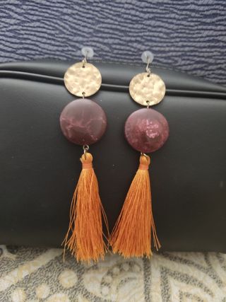 Pendientes largos flecos