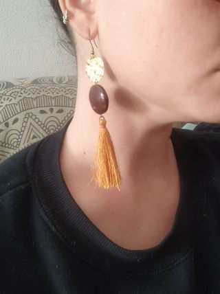 Pendientes largos flecos