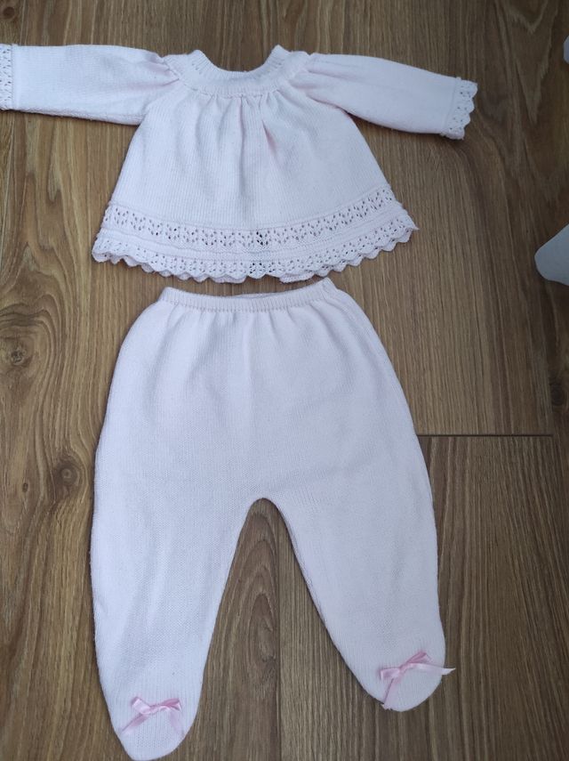 Conjunto rosa bebé talla 6 meses