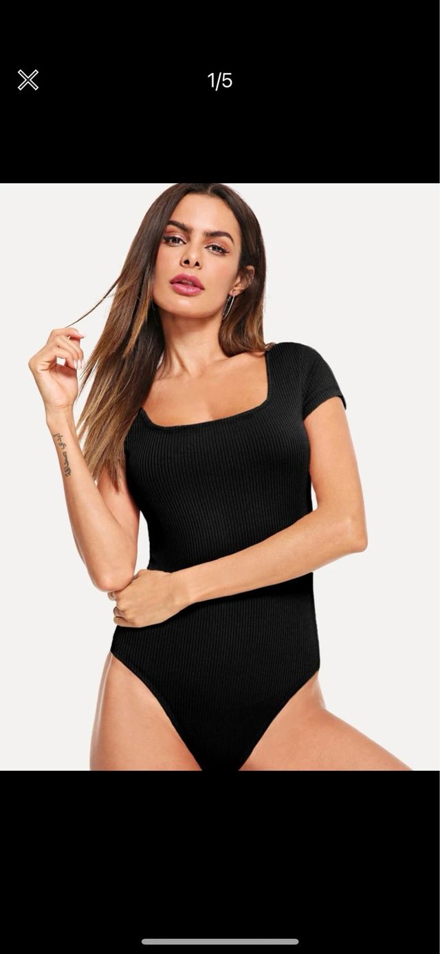 Body T-shirt Nero a costine