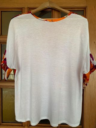 Camiseta de Carolina Herrera 