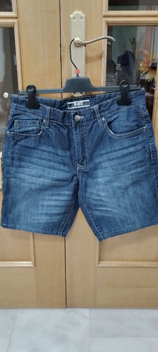 Pantalón corto hombre.