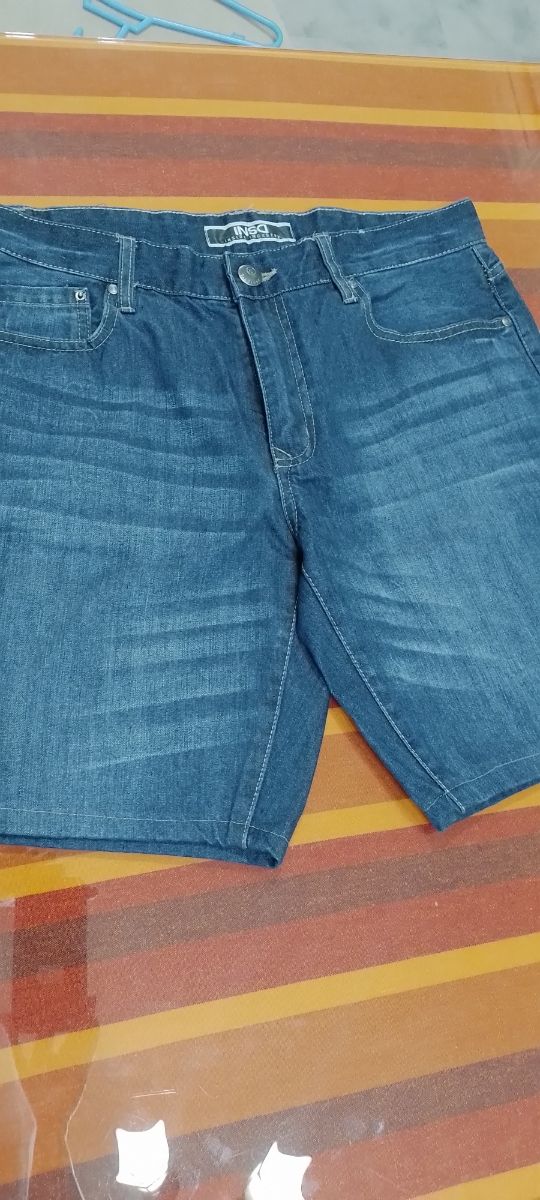 Pantalón corto hombre.