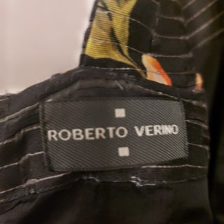 Vestido negro de estampado floral Roberto Verino