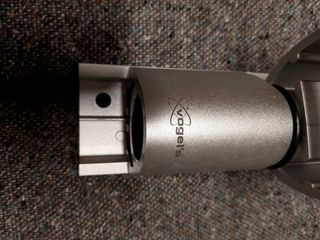 Soporte Universal TV(Faltan tornillos de fijación