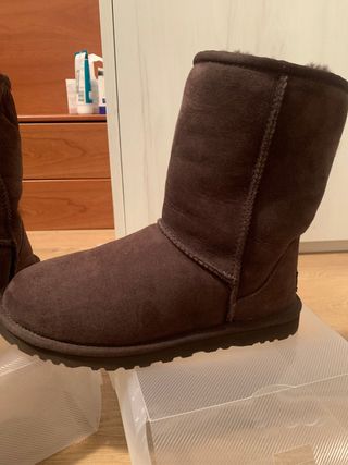 Ugg marrones talla 37
