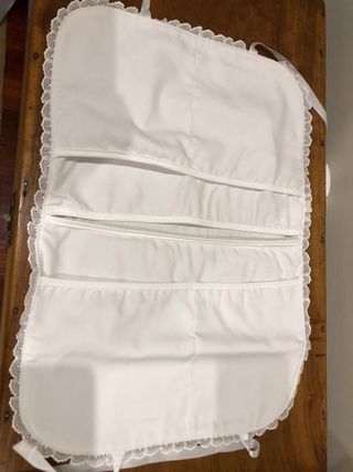 Pronovias bolsa ropa interior