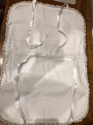 Pronovias bolsa ropa interior