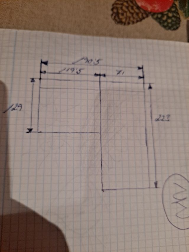Puerta y ventana con persiana