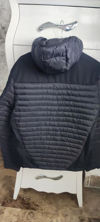 chaqueta Emperio Armani pluma