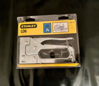 Grapadora profesional STANLEY LD8