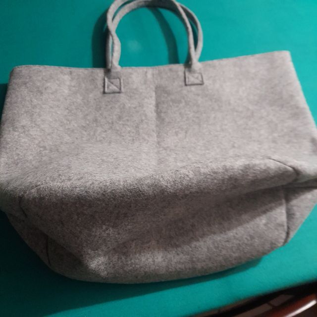 borsa Carpisa in feltro/panno