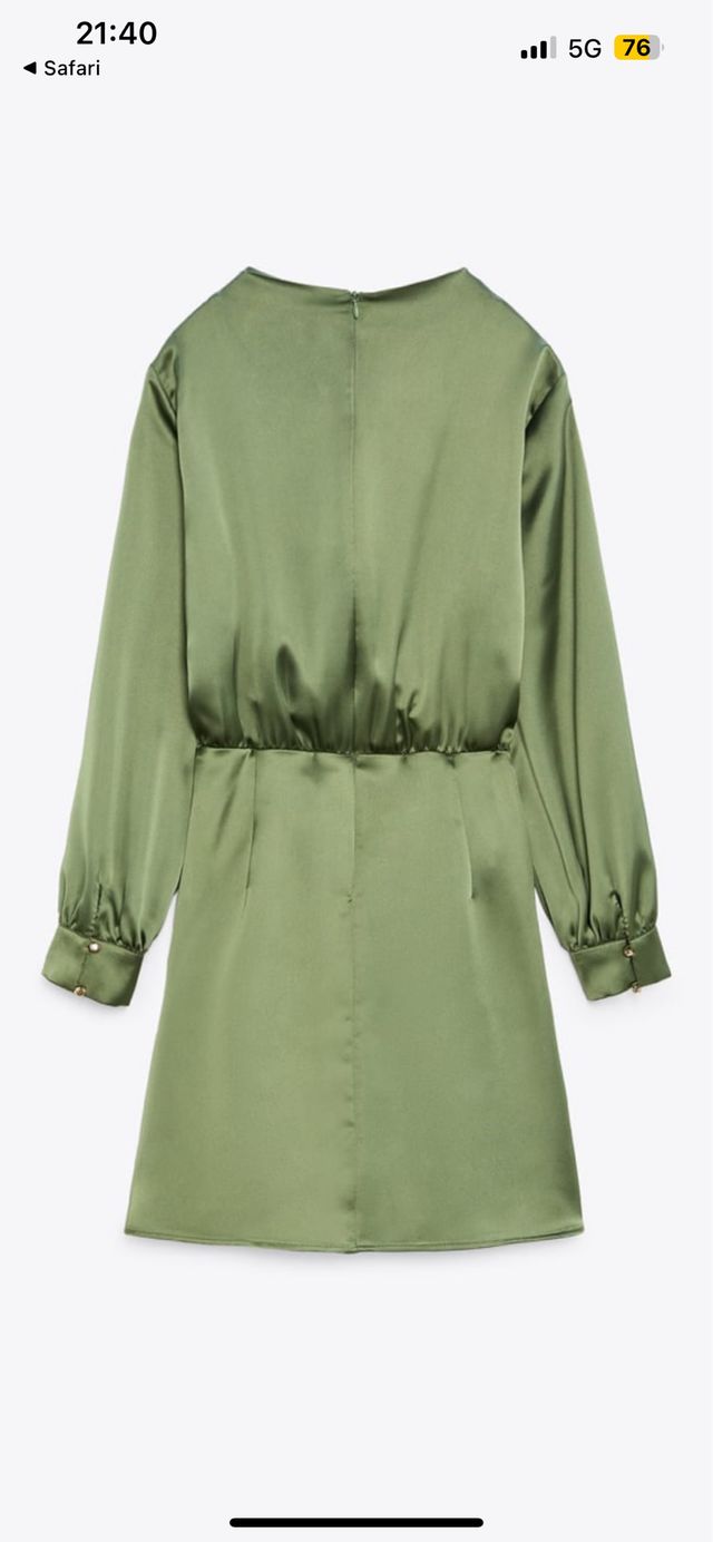 Vestido mini verde satinado zara (M)