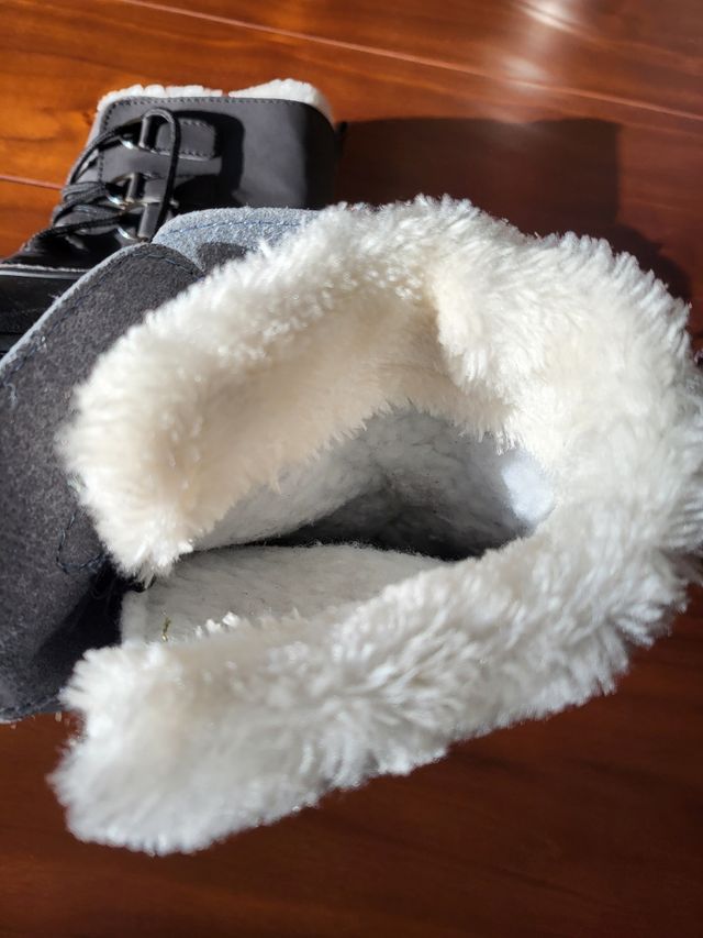 Botas nieve y apresqui