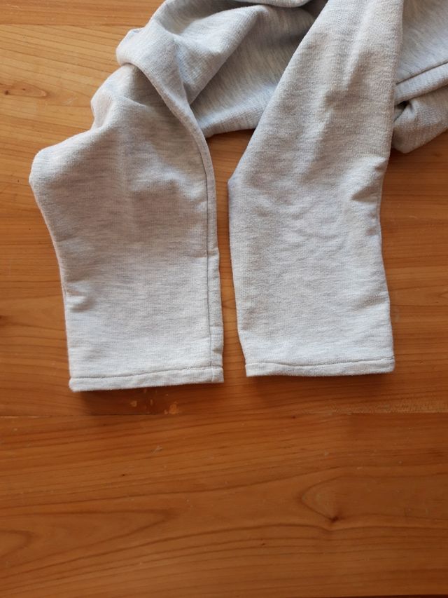 Pantalón chándal. Talla 13-14.