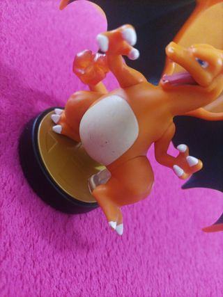 AMIIBO CHARIZARD