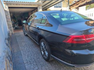 Volkswagen Passat 2016 240 cv