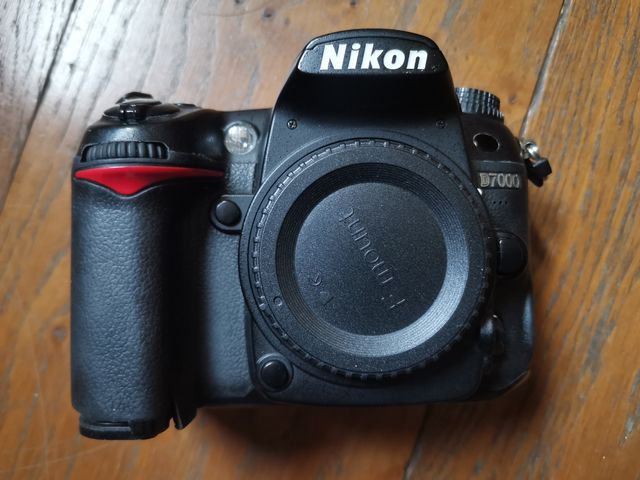 cámara nikon 7000d