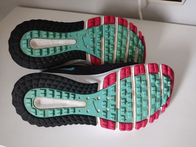 Zapatillas Nike talla 38 (calza 37)