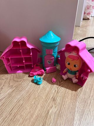 Bebés llorones Castillo Peggy