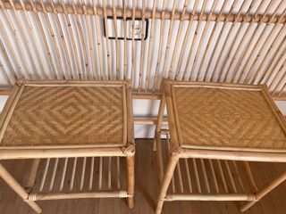 Cabezal y mesitas de Ratan nuevas sin estrenar