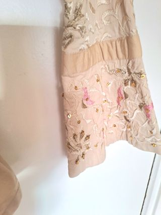 Blusa cruzada bordada