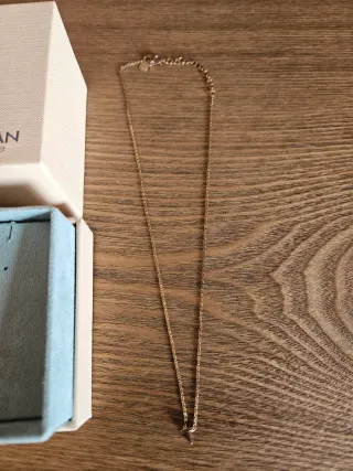 Colgante Letra T Duran Exquse