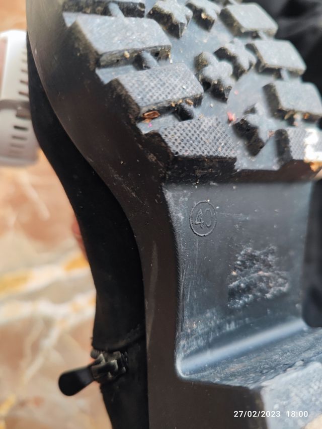 Botas mosqueteras negras n.40