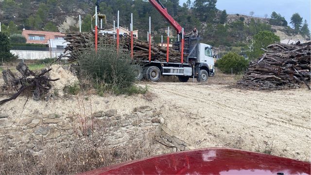 OFERTA !! Venta de leña  Venta de llenya