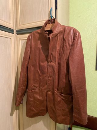 Cazadora cuero sintético Zara xl