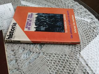 2 revistas Historia 16 + 1 rota de regalo
