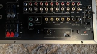 PHILIPS Home Cinema 5.1 + Amplificador