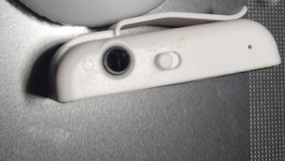 Mp3 nuevo. Sin uso. Color blanco y plateado.