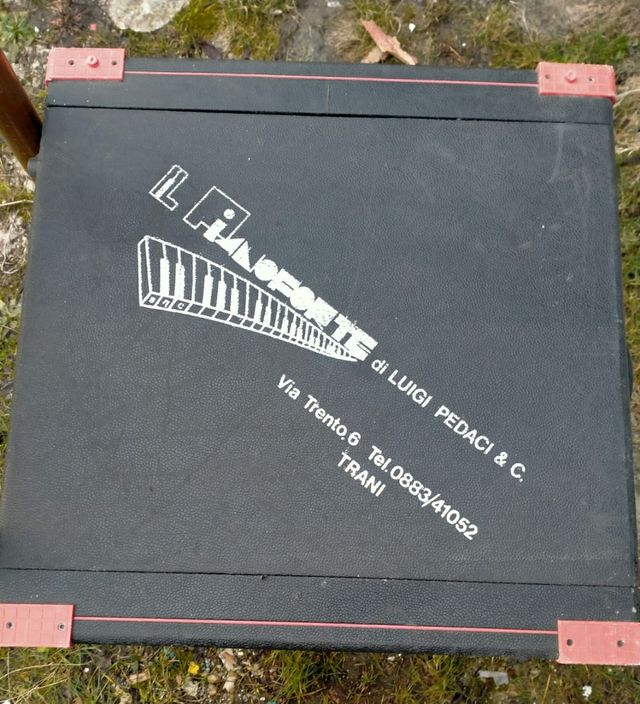 contenitore per  effetti impianti