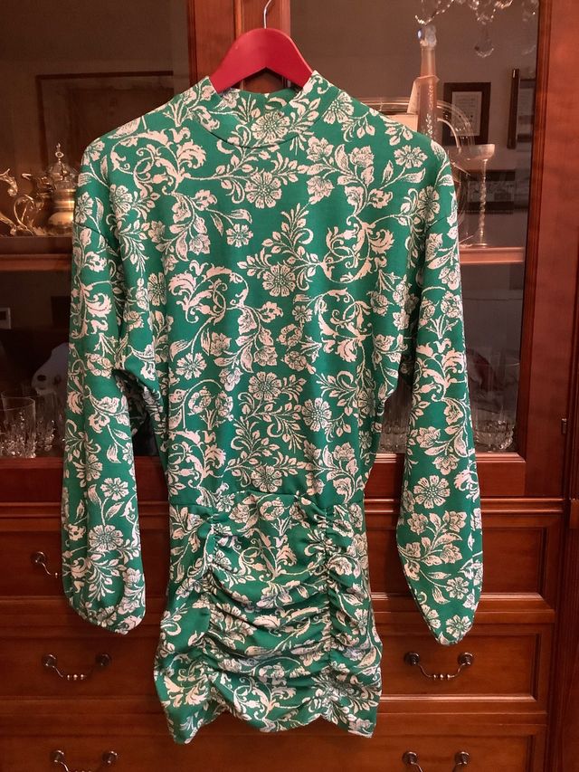 Vestido estampado Zara