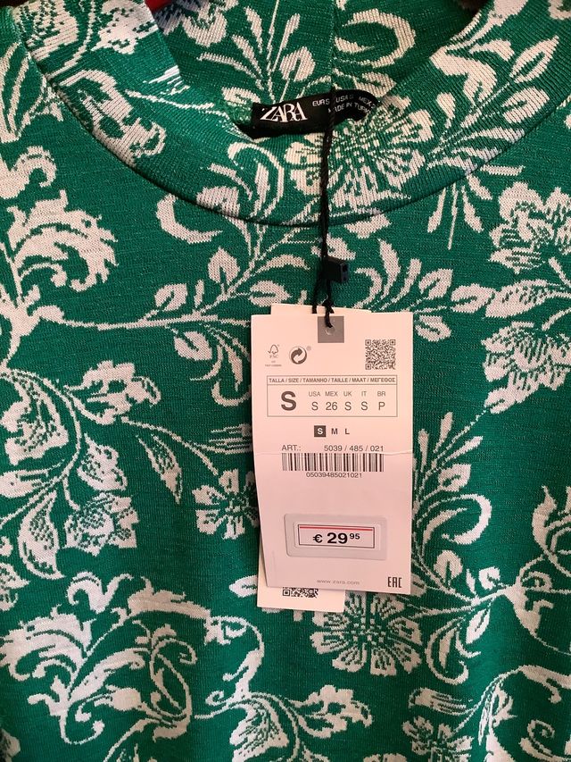 Vestido estampado Zara