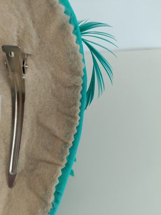 Tocado de fiesta para el cabello de Mujer.