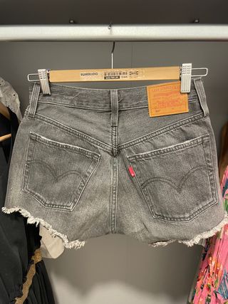 Levis 501 premiun corto sin estrenar 