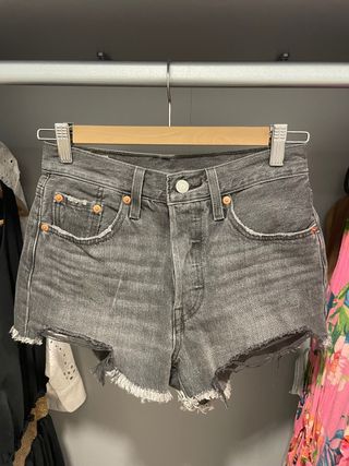 Levis 501 premiun corto sin estrenar 
