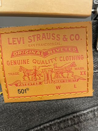 Levis 501 premiun corto sin estrenar 