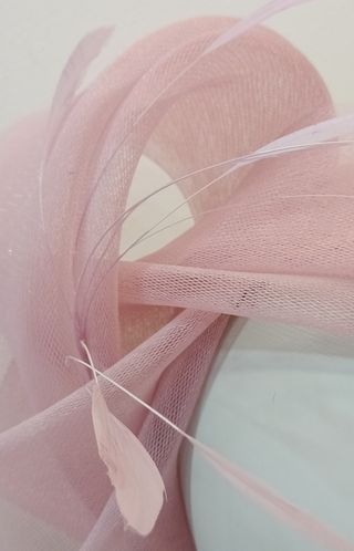 TOCADO PAMELA DE BODA. Diadema crin